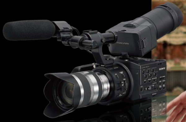 Sony’s low-budget S35mm-frame-sized NEX-FS100 camcorder announced – my thoughts & video